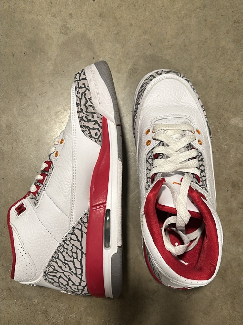 Nike Air Jordan 3 Cardinal Red